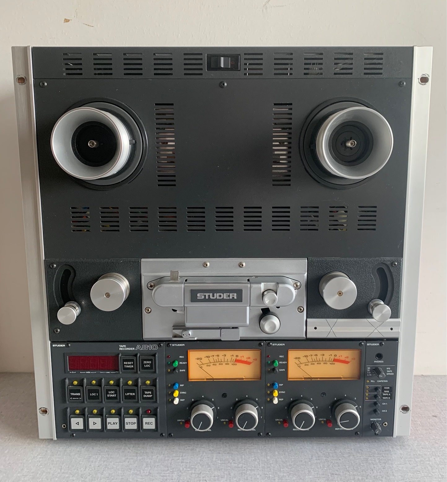 250228 B 62   05