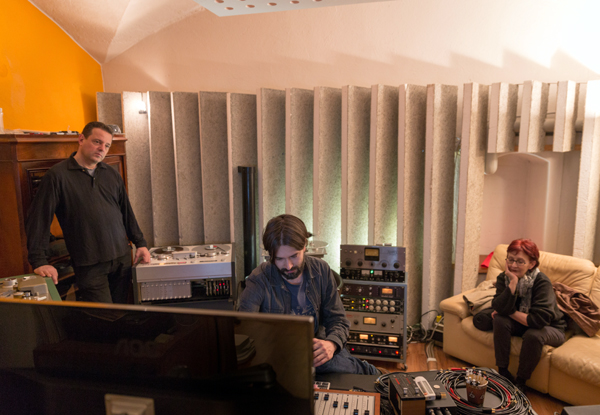 Studio 6
